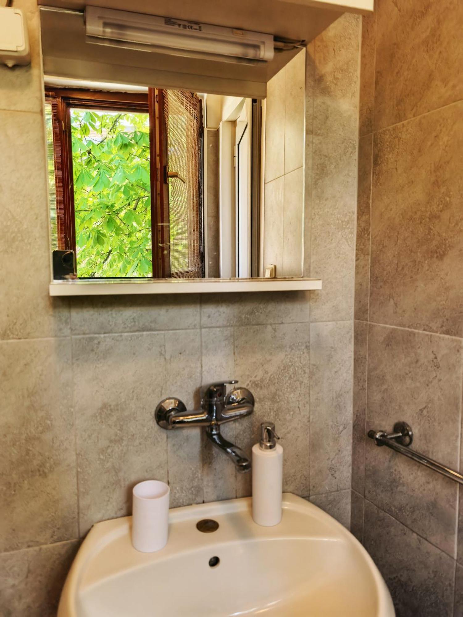 4 Rooms Plovdiv Room photo